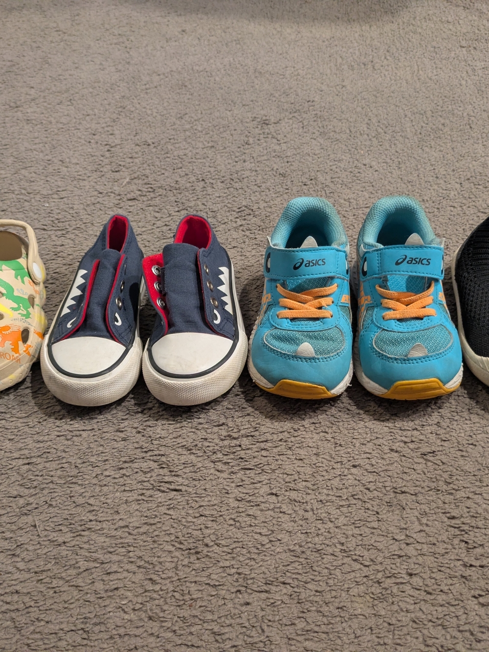 Toddler Boys Size 8 Shoe Bundle/ Lot - Picture 6 of 6